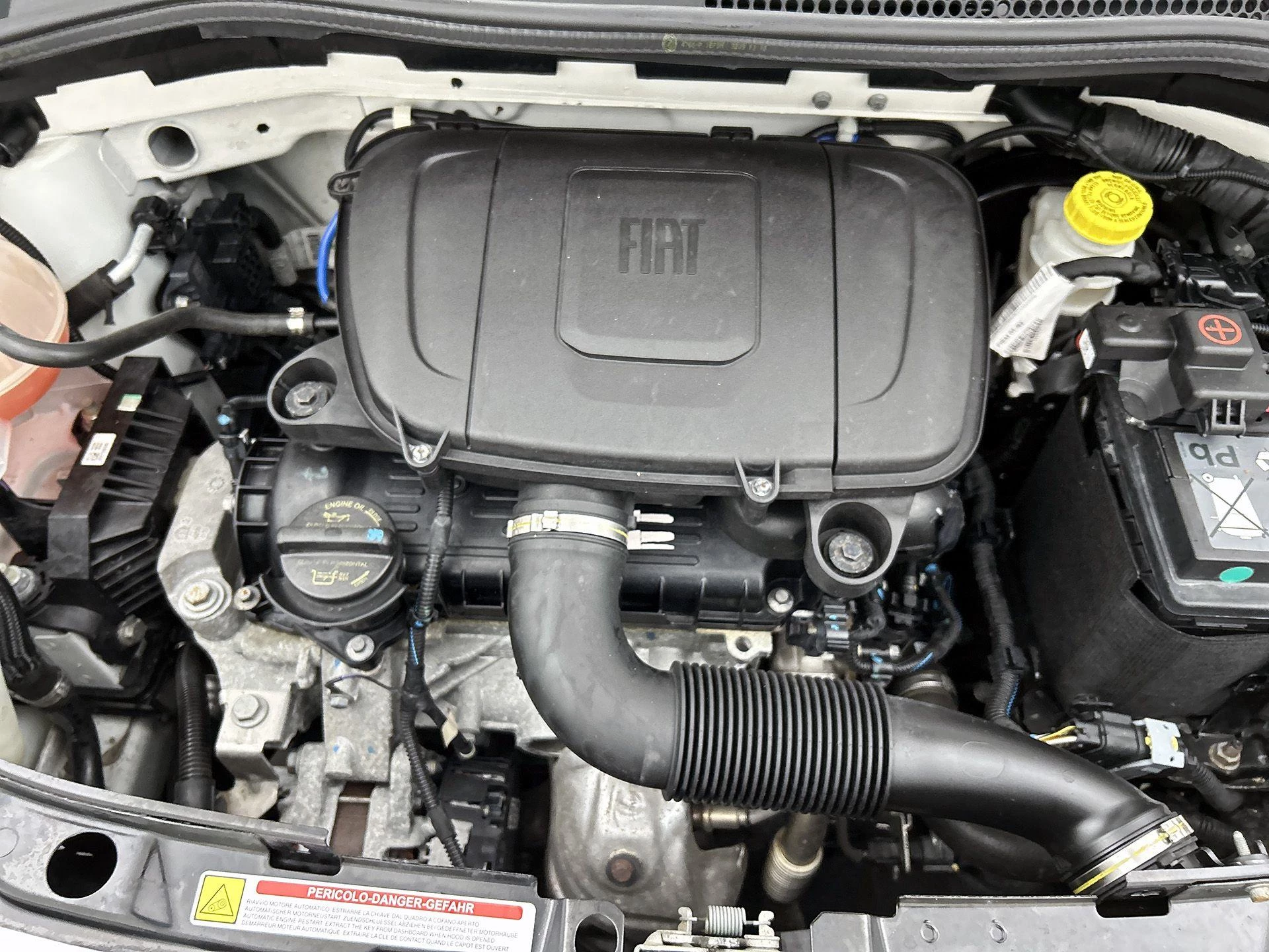 Fiat-500C-image-24