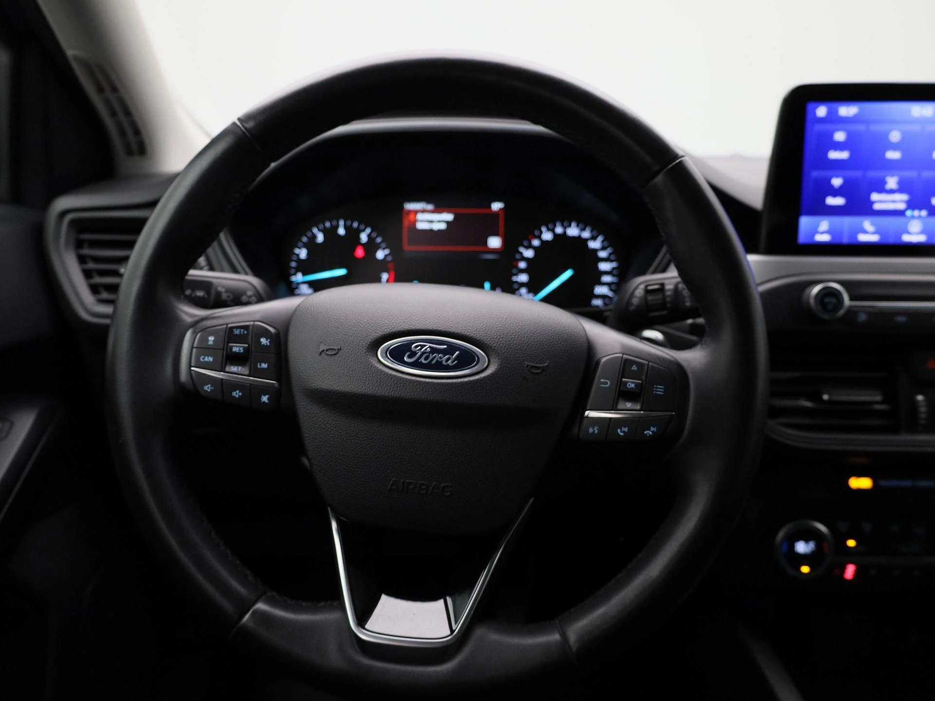 Ford-Focus-image-6