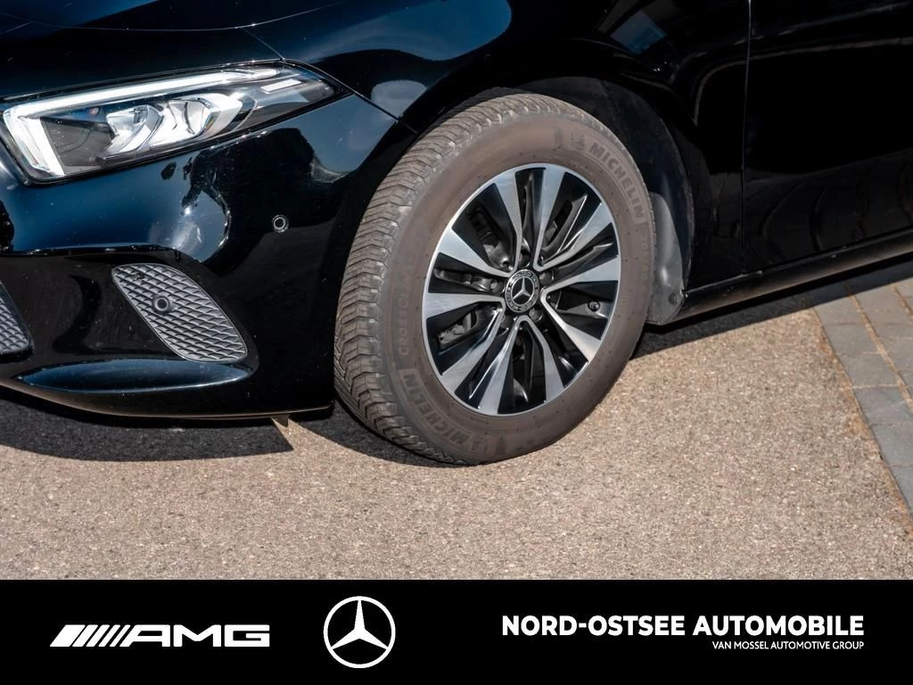 Mercedes-Benz-A-Klasse-image-4