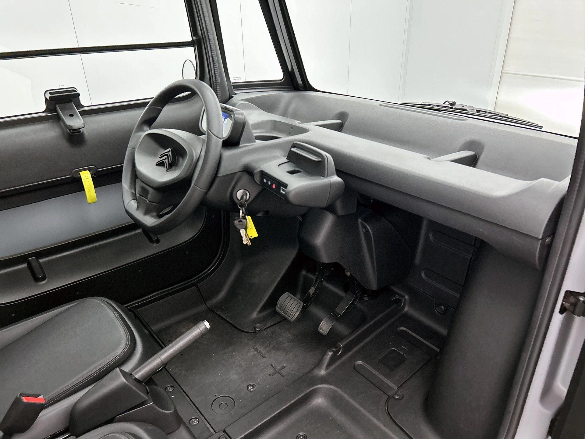 Opel Rocks-e Base