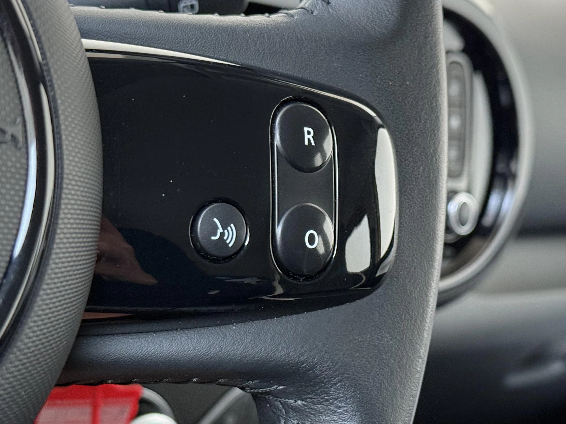 Renault-Twingo-image-13