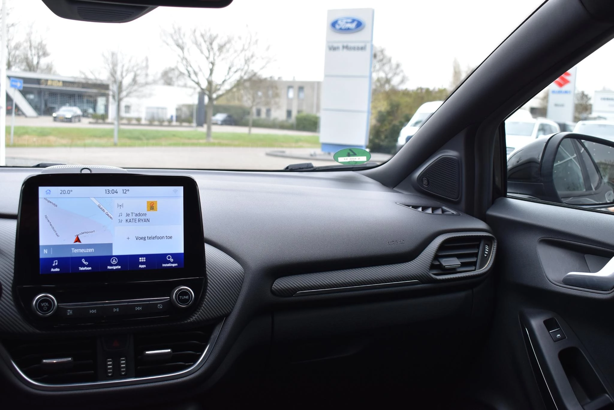 Ford Puma 1.0 EcoBoost Hybrid ST-Line X Gold Edition