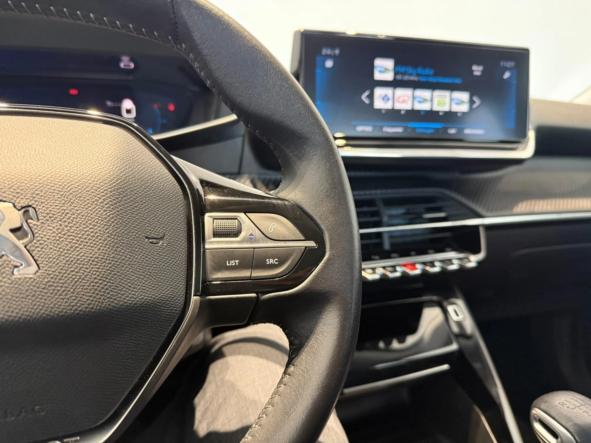 Peugeot-2008-image-16