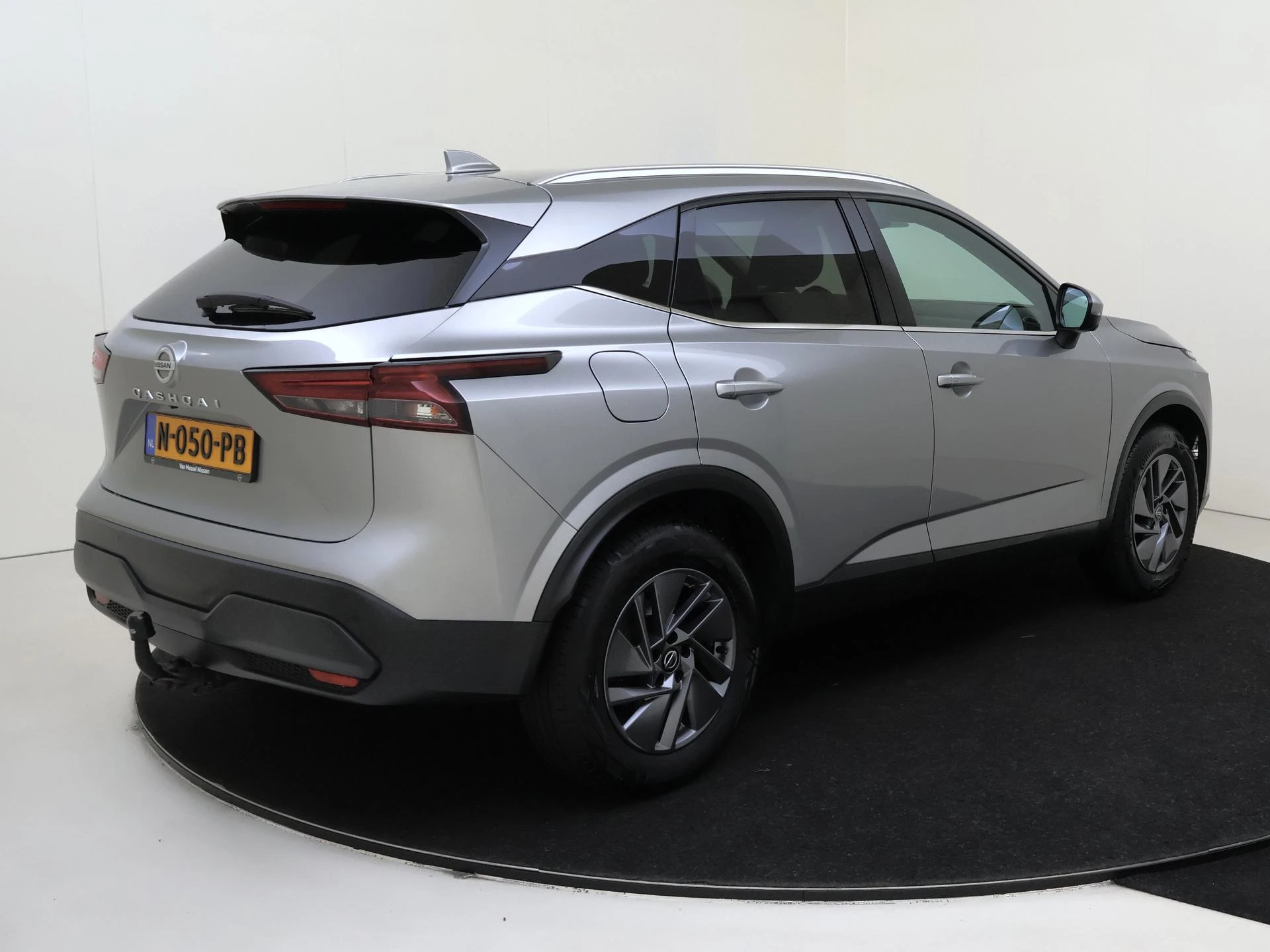 Nissan-QASHQAI-image-3