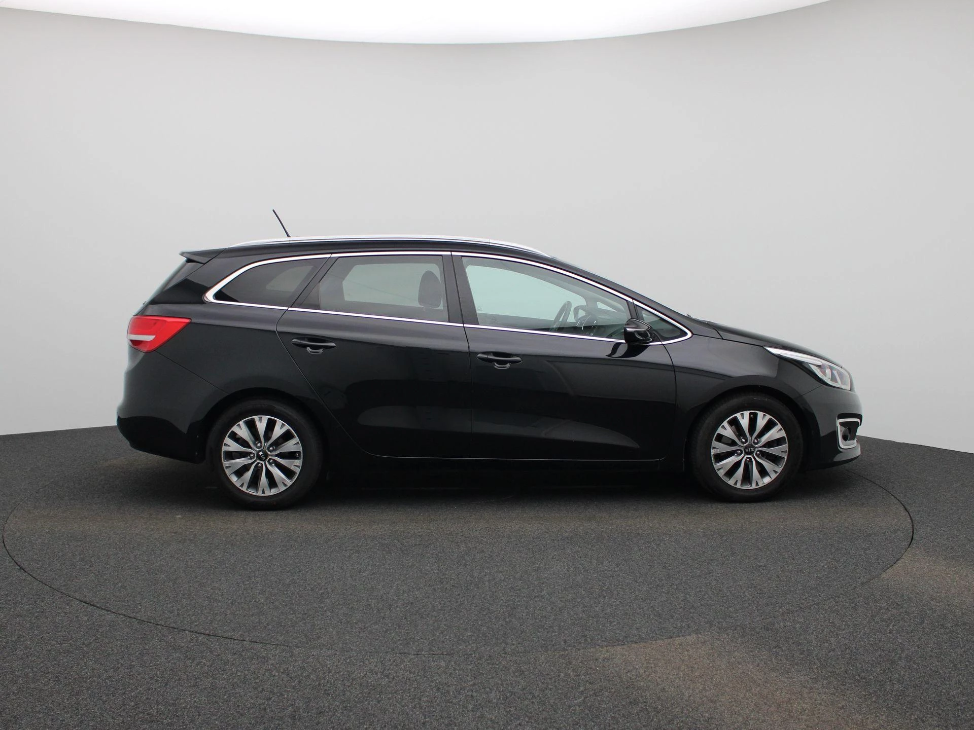 Kia-cee'd-image-5