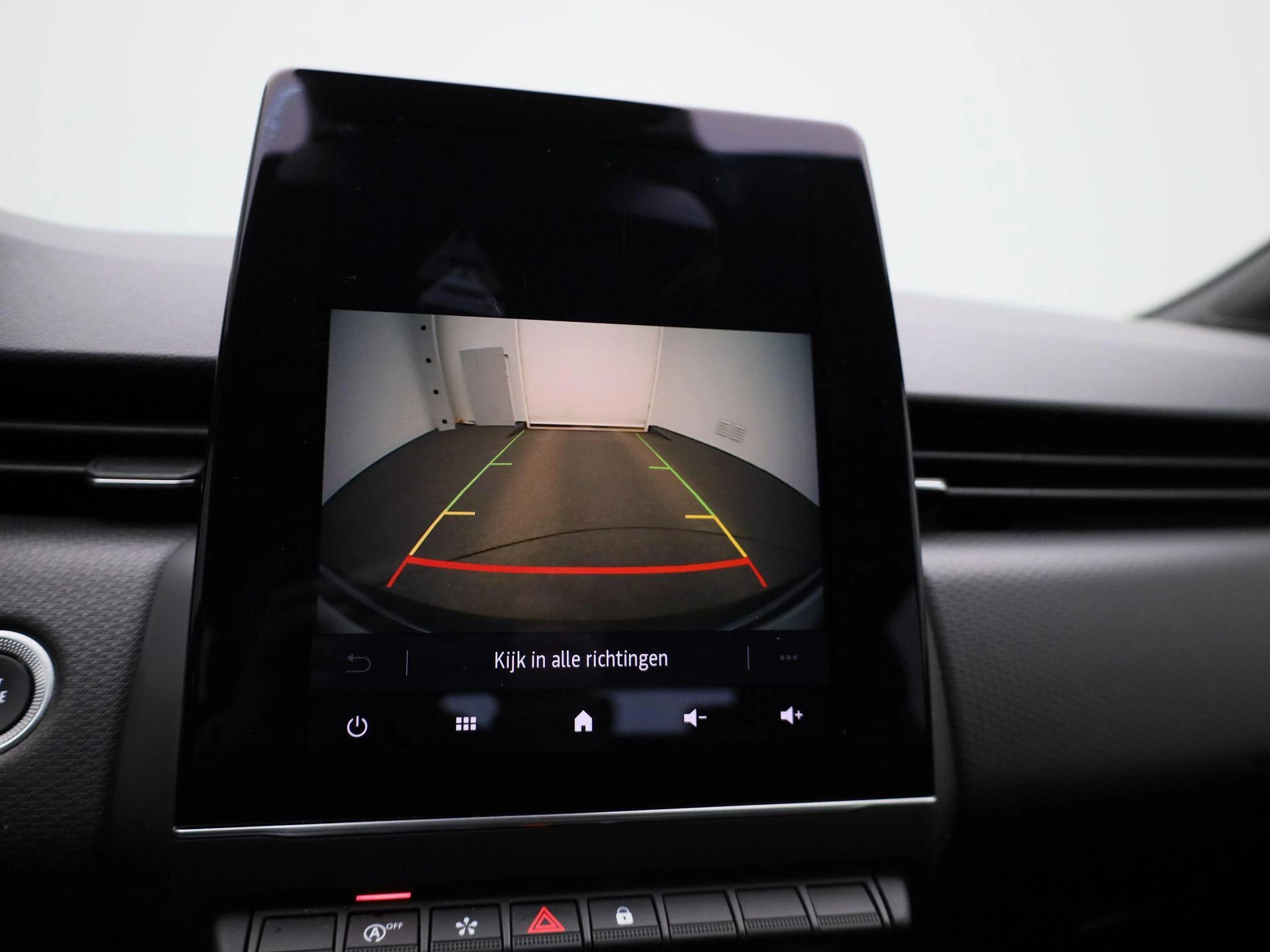 Renault-Clio-image-27