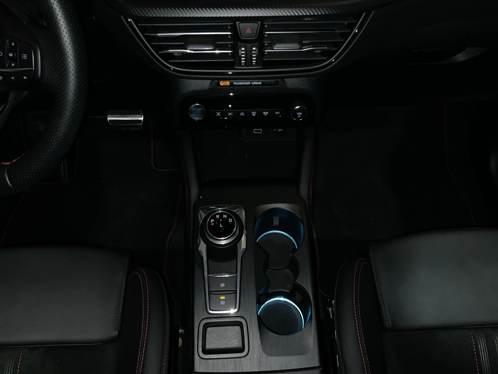 Ford-Kuga-image-13