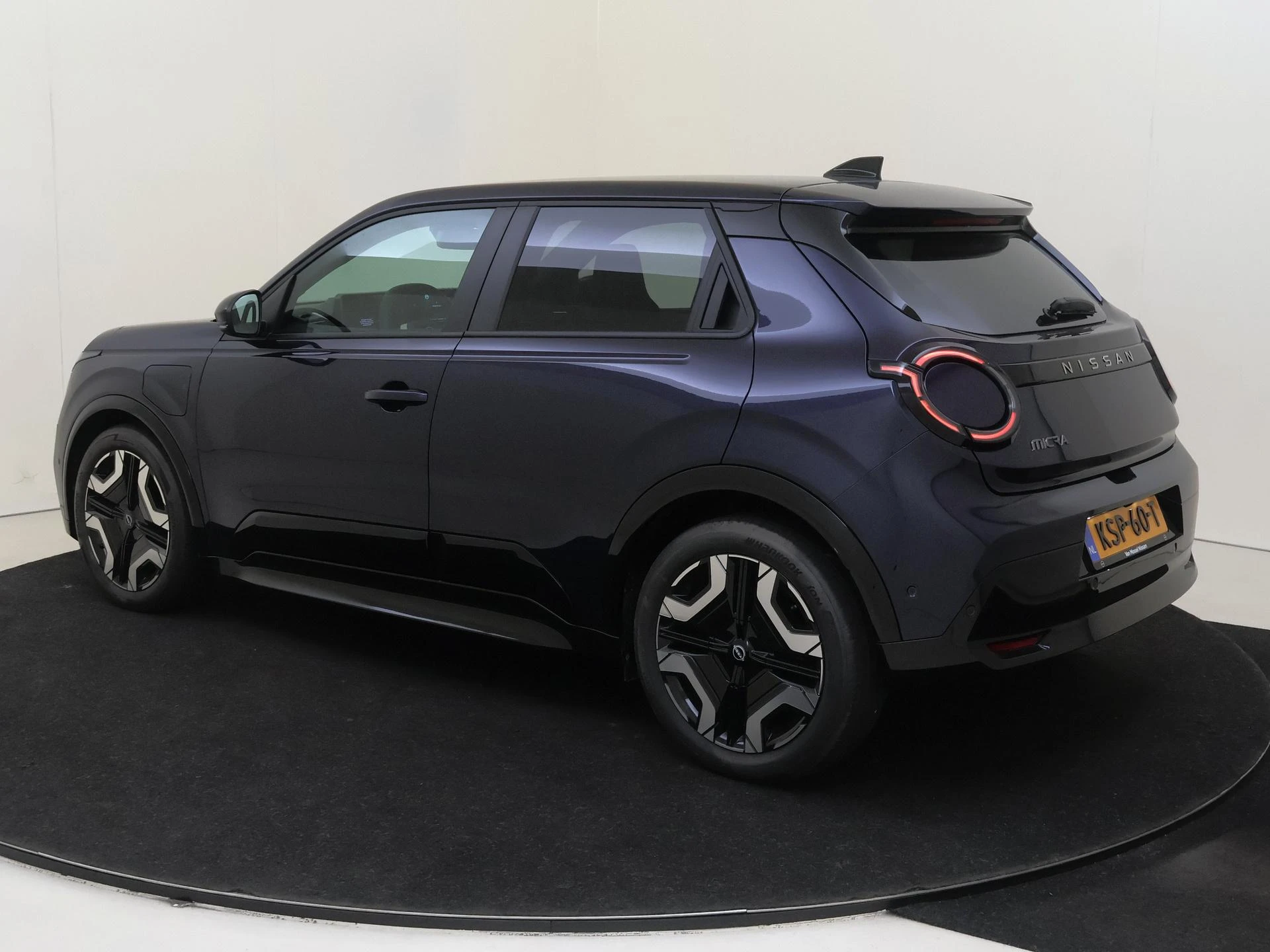 Nissan-Micra-image-2