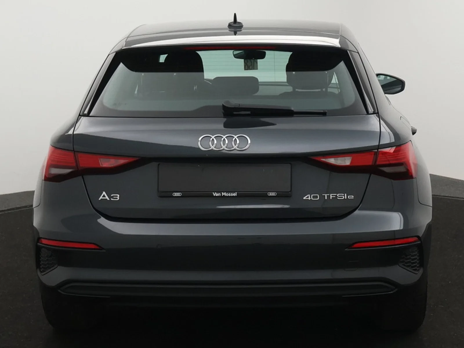 Audi A3 Sportback PHEV Audi A3 Sportback Attraction 40TFSIe 204PK *AUTOMAAT*VIRTUAL COCKPIT*ACC*LANE-ASSIST*APP-CONNECT*KEY