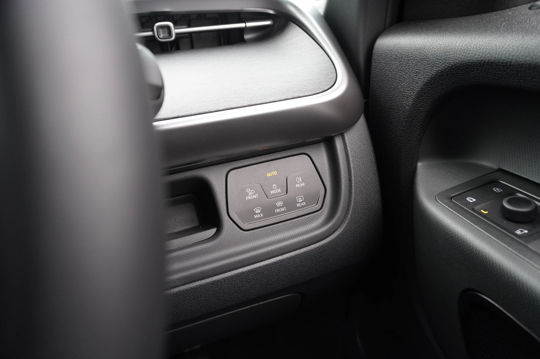 Volkswagen-ID. Buzz-image-62