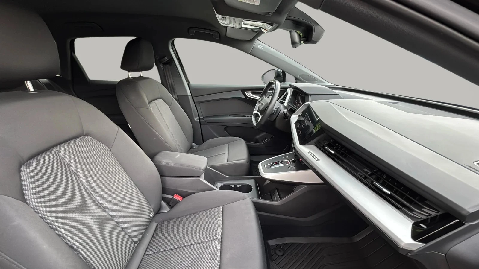 Audi-Q4 e-tron-image-9