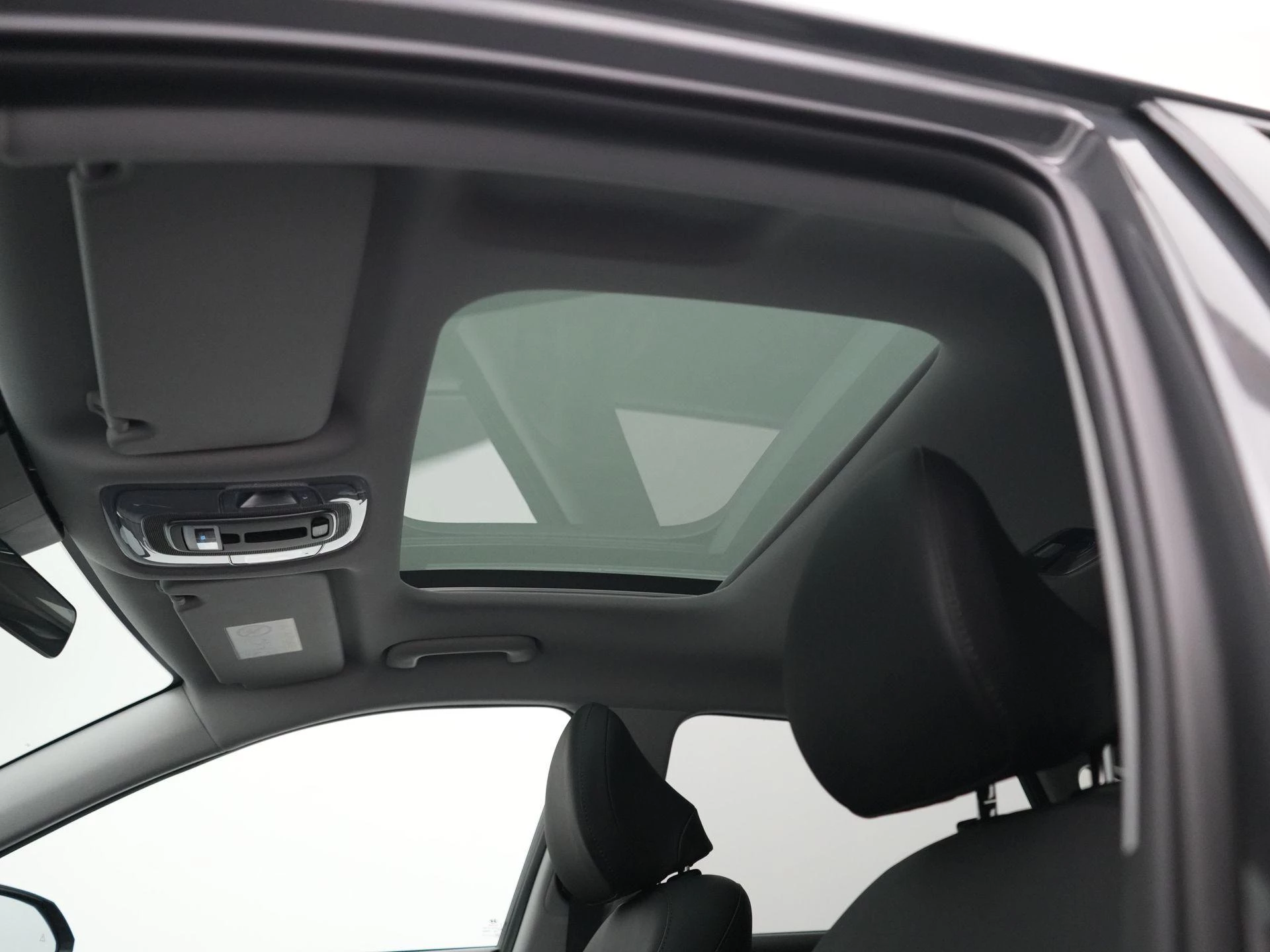 Hyundai-Kona-image-39