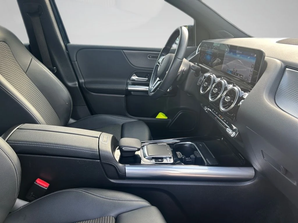 Mercedes-Benz-B-Klasse 200-image-14