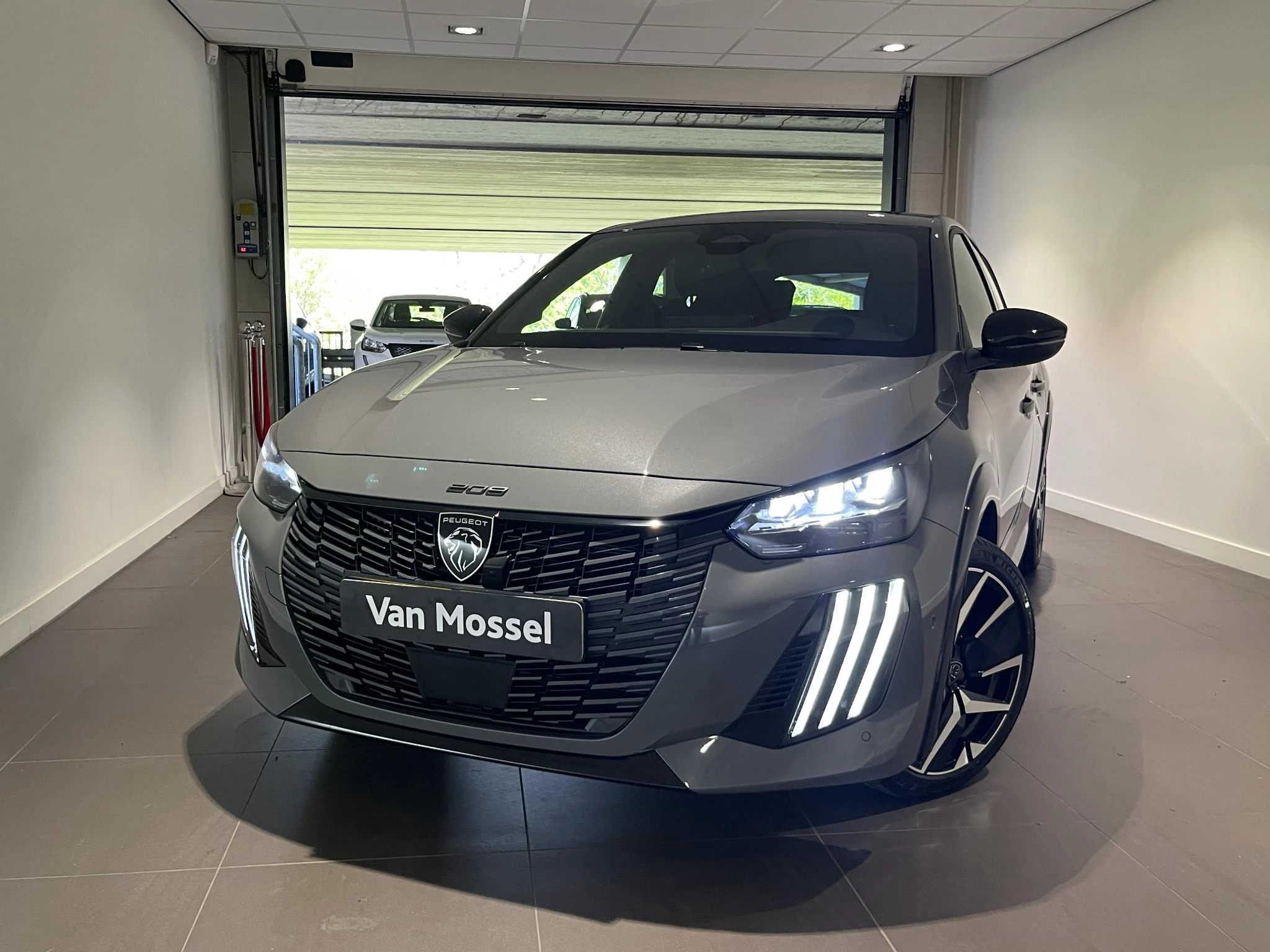 Peugeot 208 1.2 Hybrid 110 e-DCS6 GT