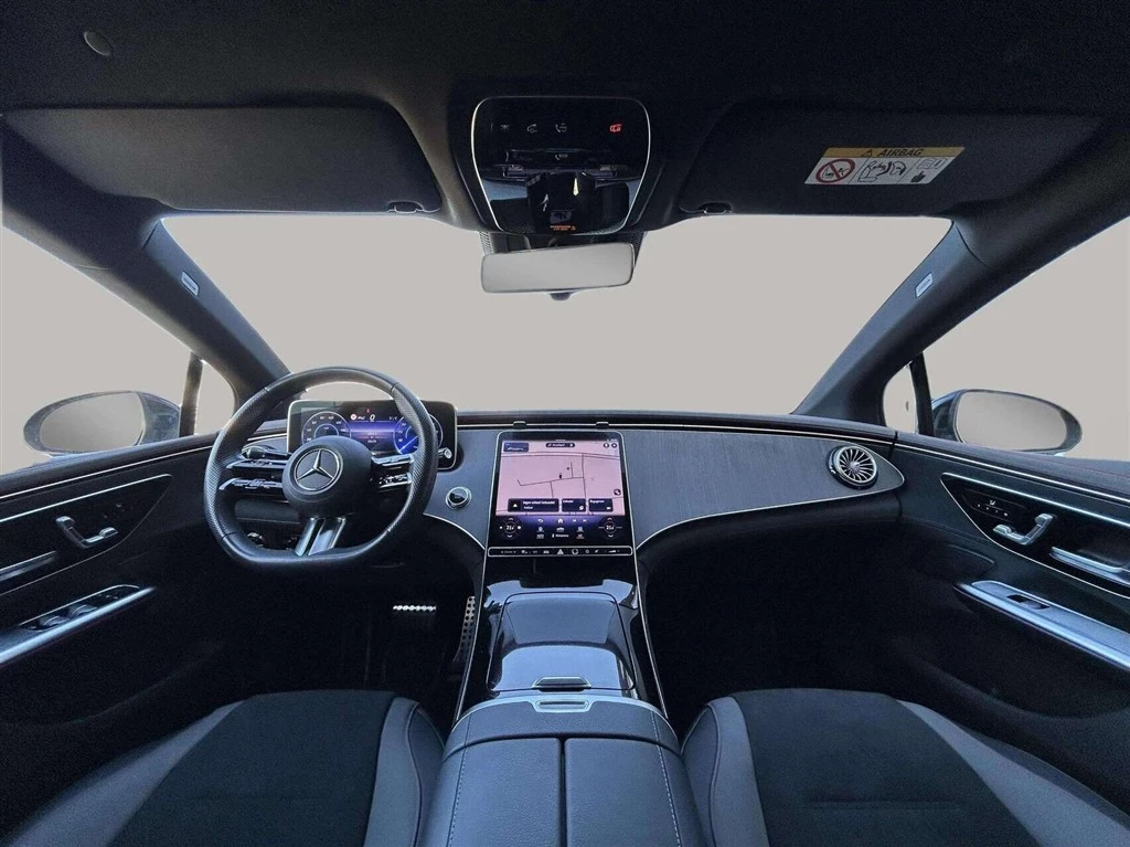 Mercedes-Benz-EQE-image-12
