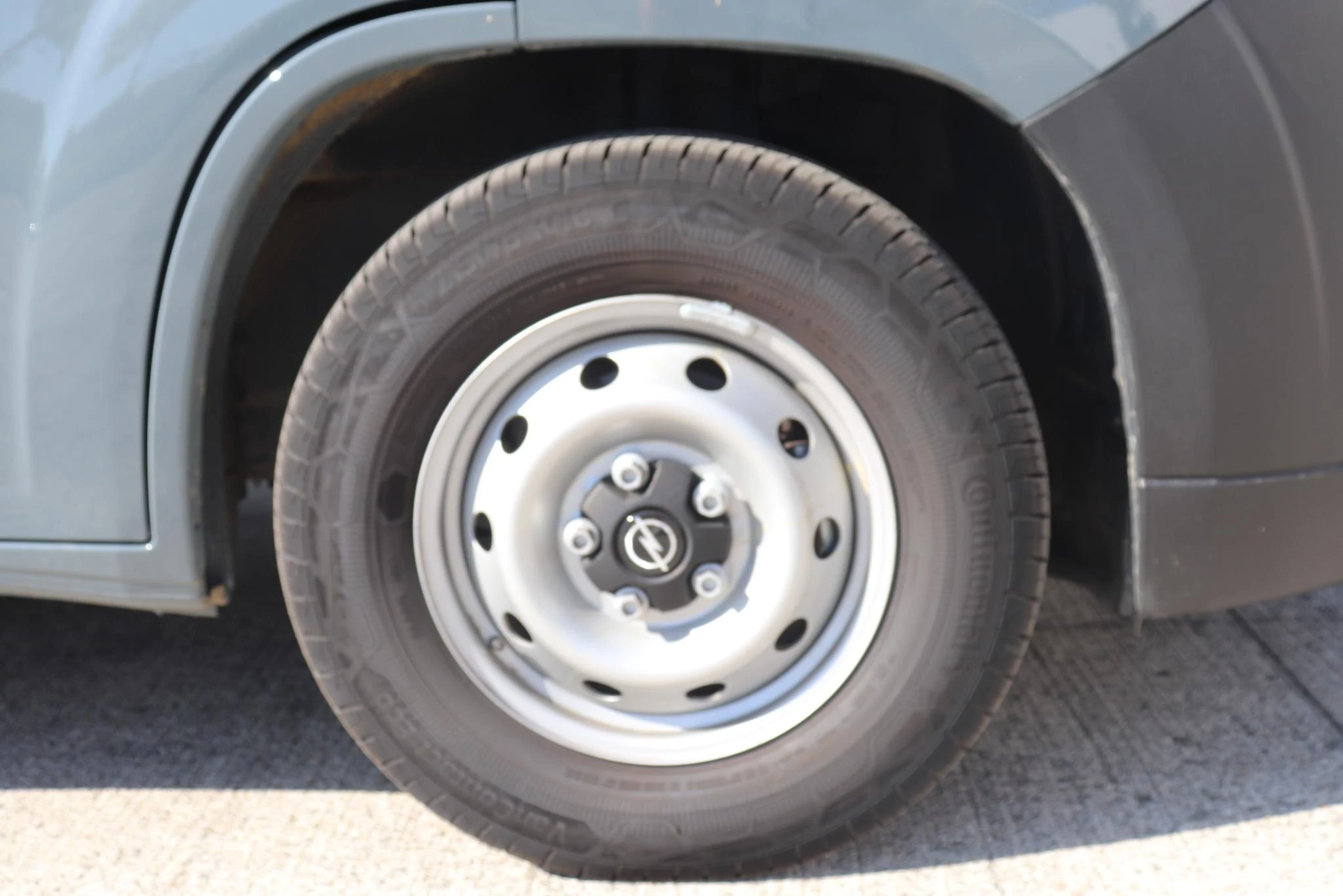 Opel-Movano-image-14