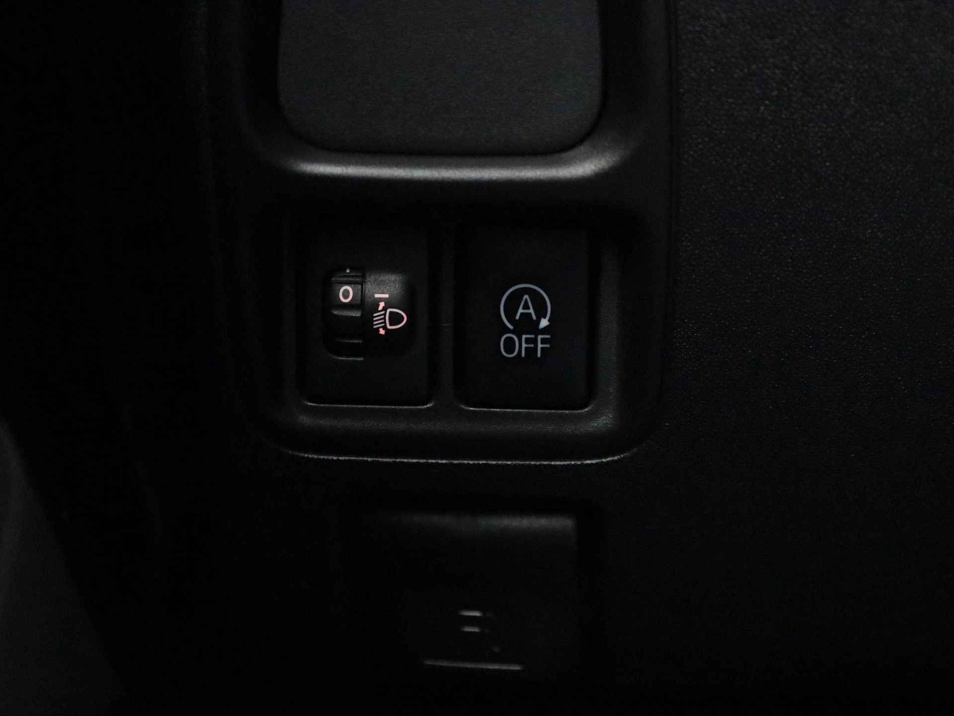 Peugeot-108-image-21