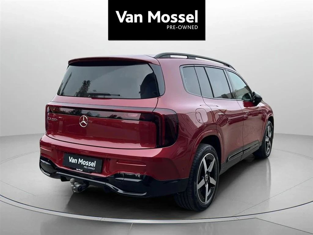 Mercedes-Benz-GLB-image-4