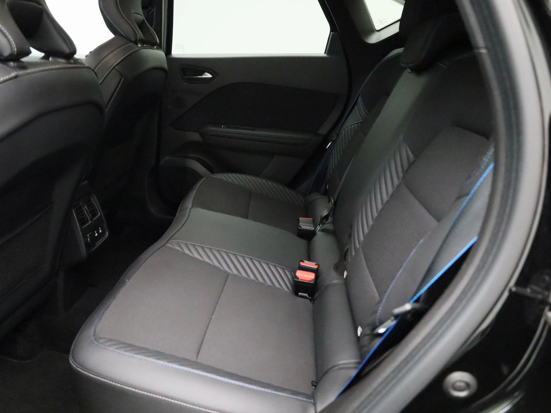 Renault-Captur-image-8