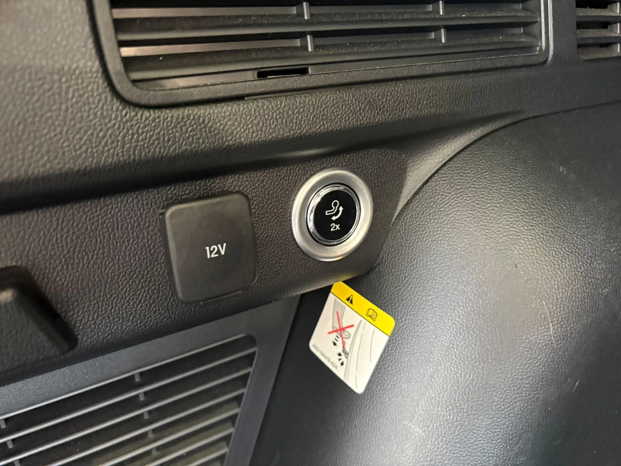 Ford-Kuga-image-10