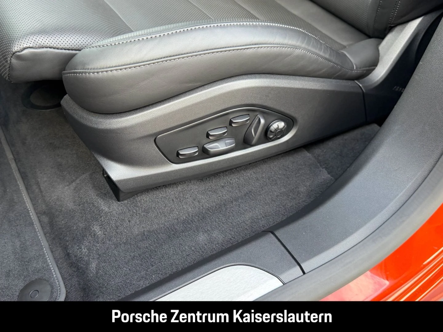 Porsche-Macan-image-25