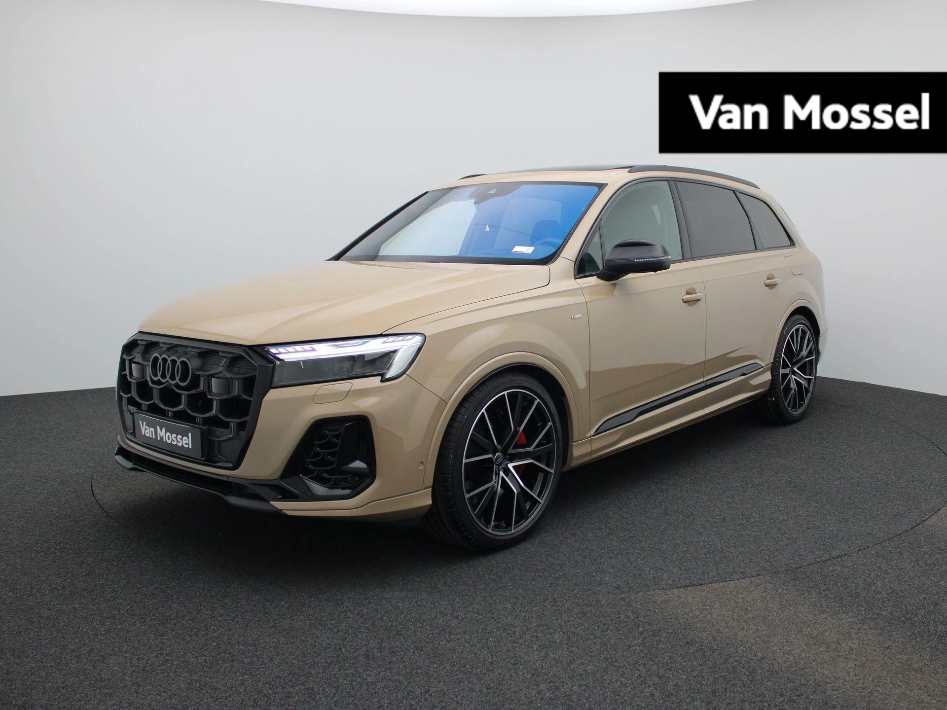 Audi-Q7-image-0