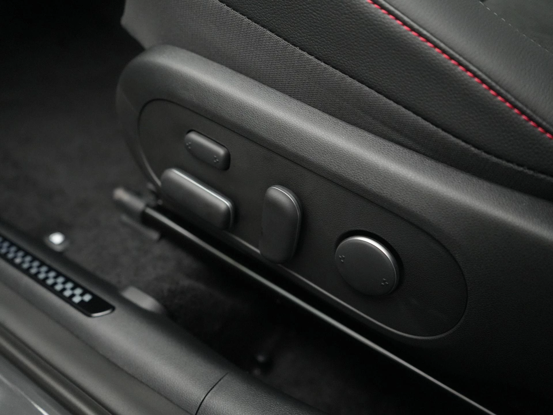 Hyundai-Kona-image-33