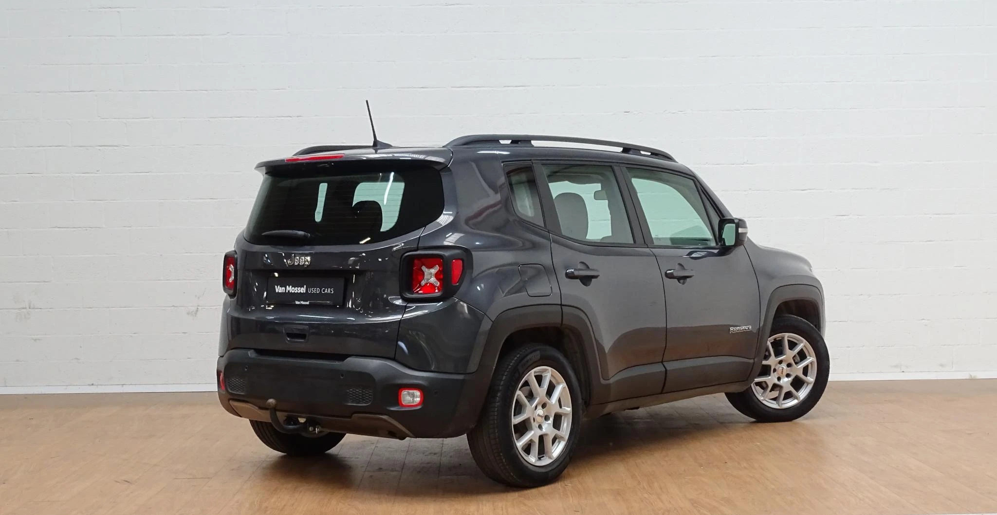 Jeep-Renegade-image-2