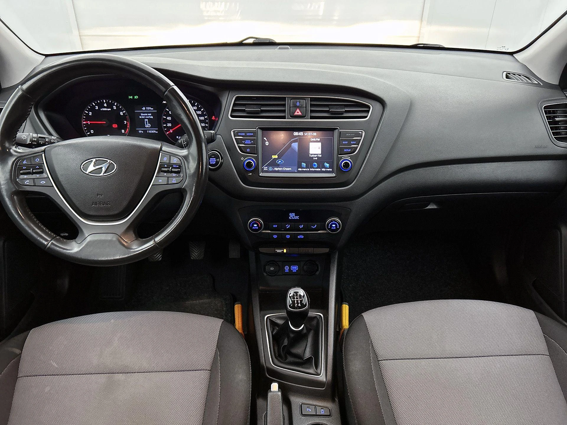 Hyundai-i20-image-19