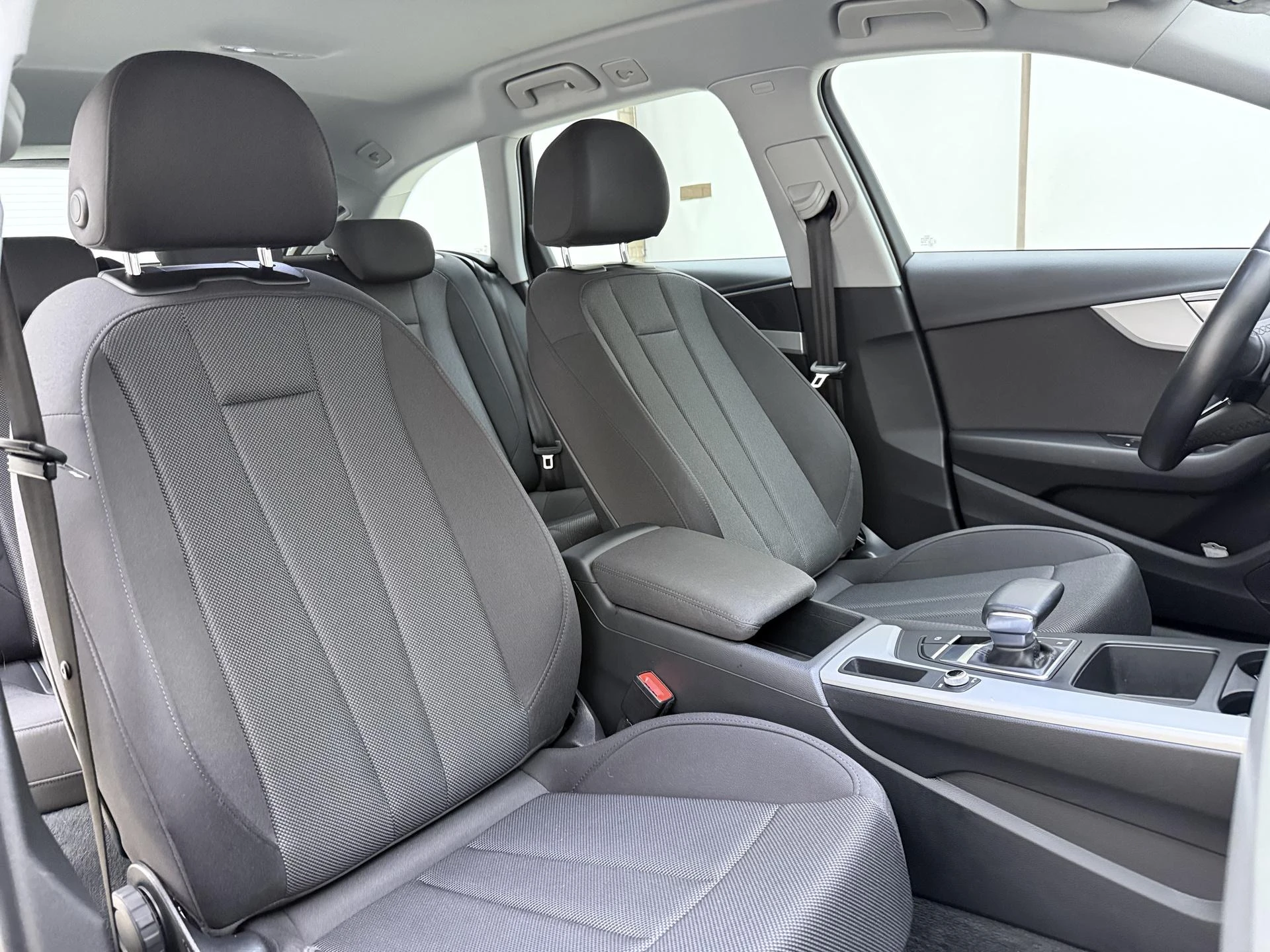 Audi-A4-image-9