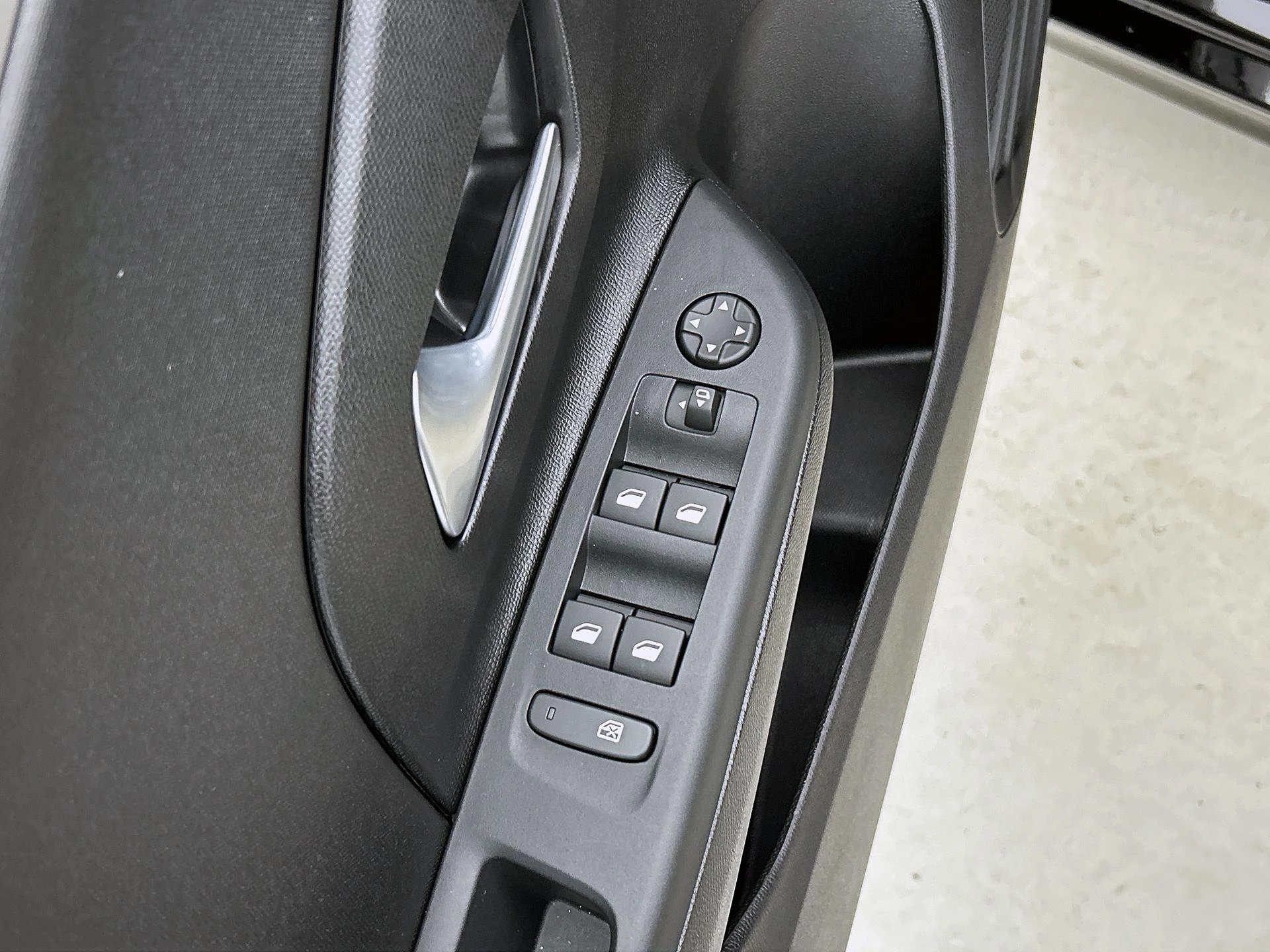 Opel-Corsa-image-27
