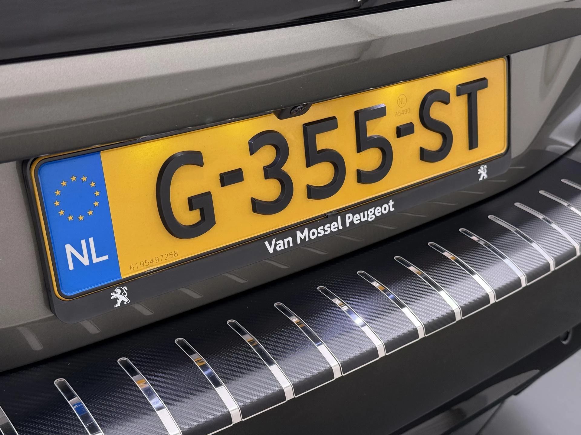 Peugeot 508 SW 1.6 PureTech Blue Lease Allure