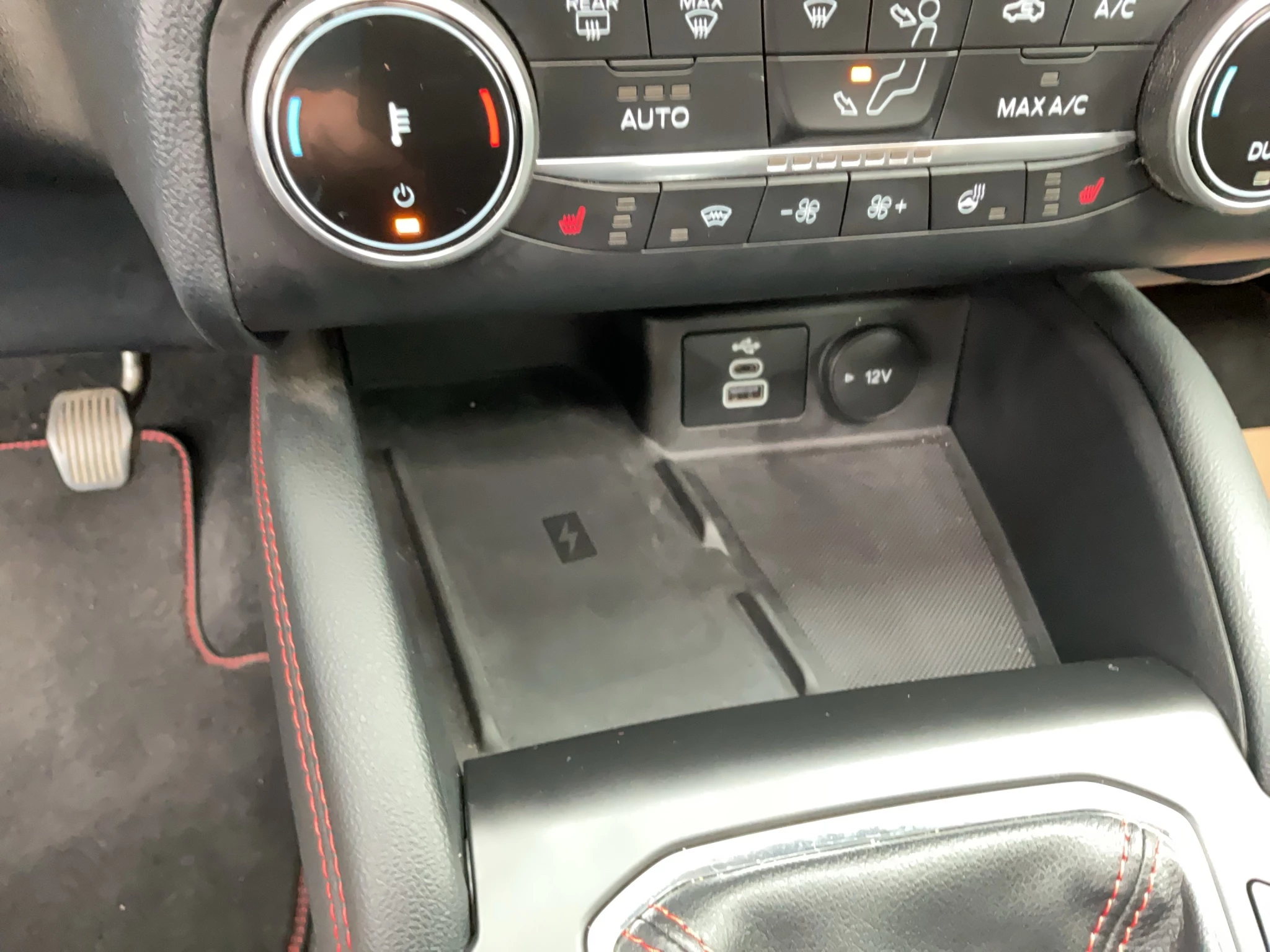 Ford Kuga ST-Line X | ACC | PANO | AHK | KAMERA
