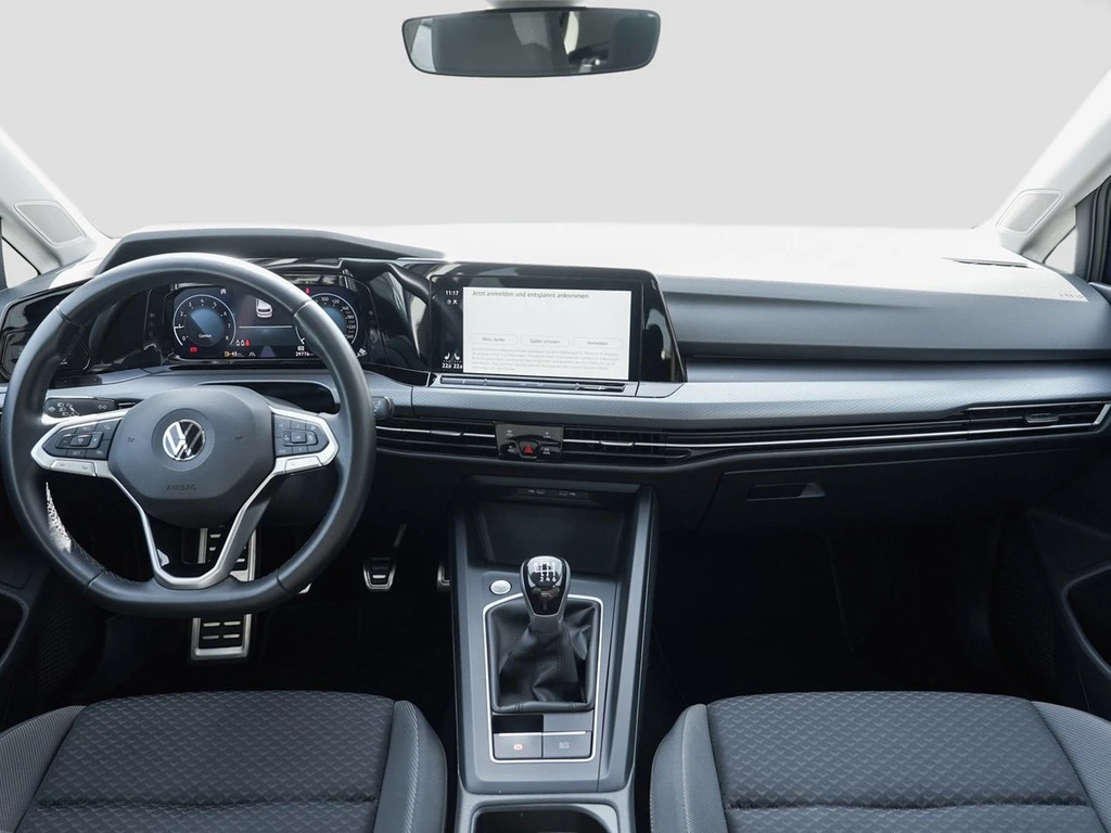 Volkswagen-Golf-image-10