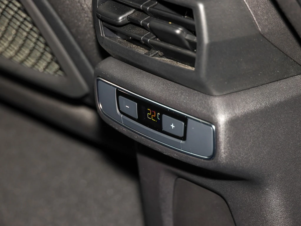 Audi-Q4 Sportback e-tron-image-13