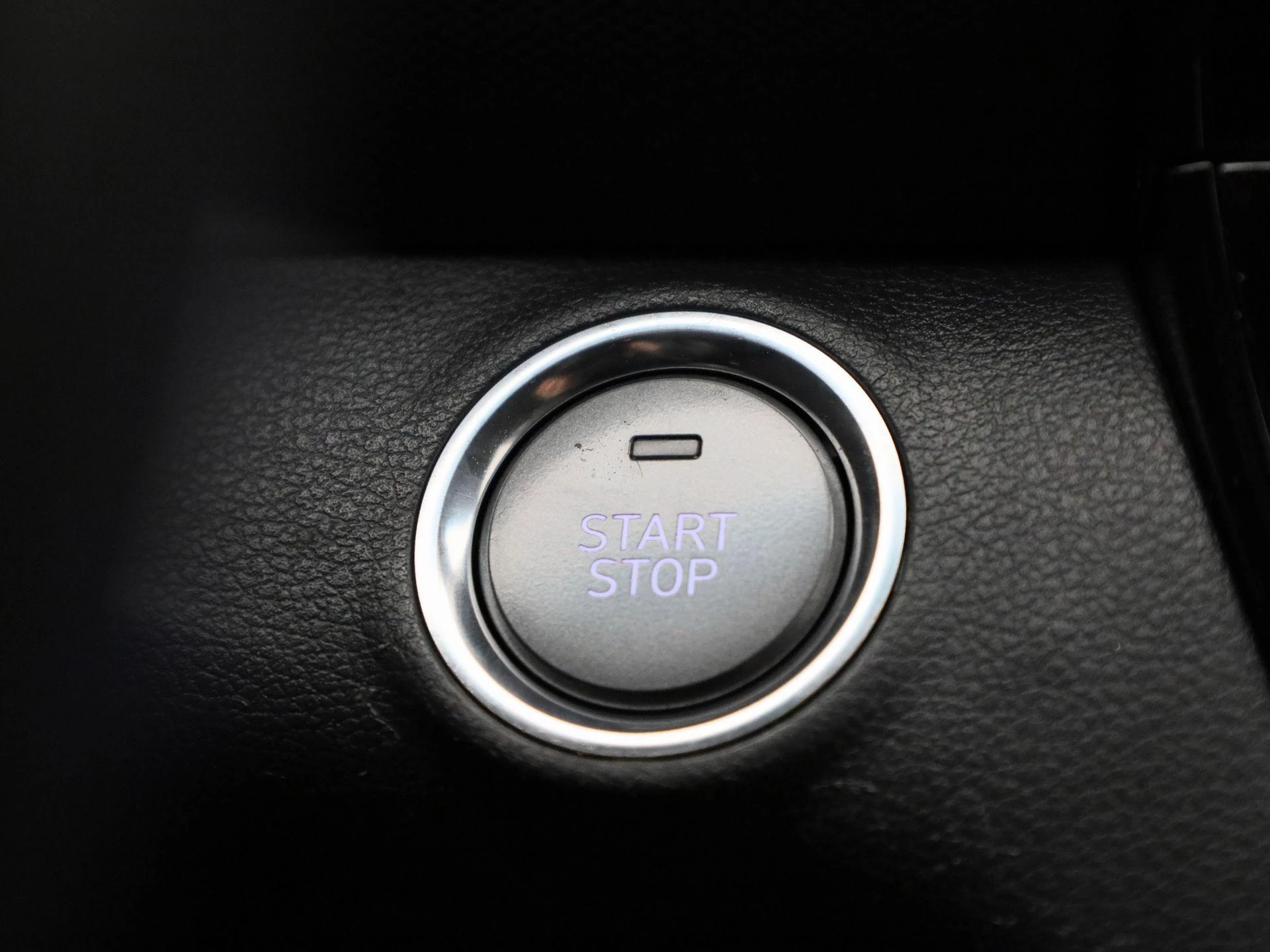 Hyundai-IONIQ-image-19