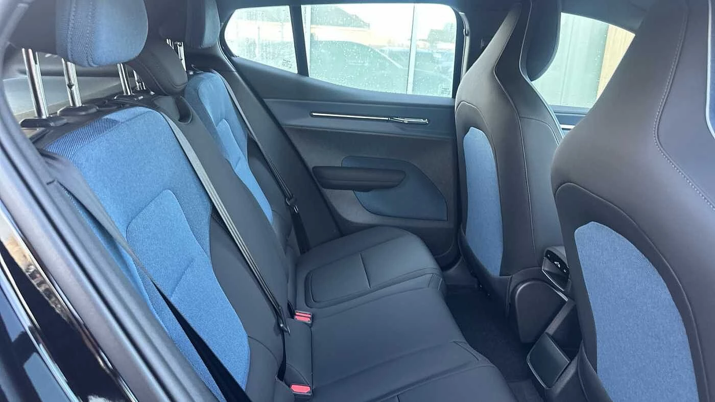 Volvo-EX30-image-6