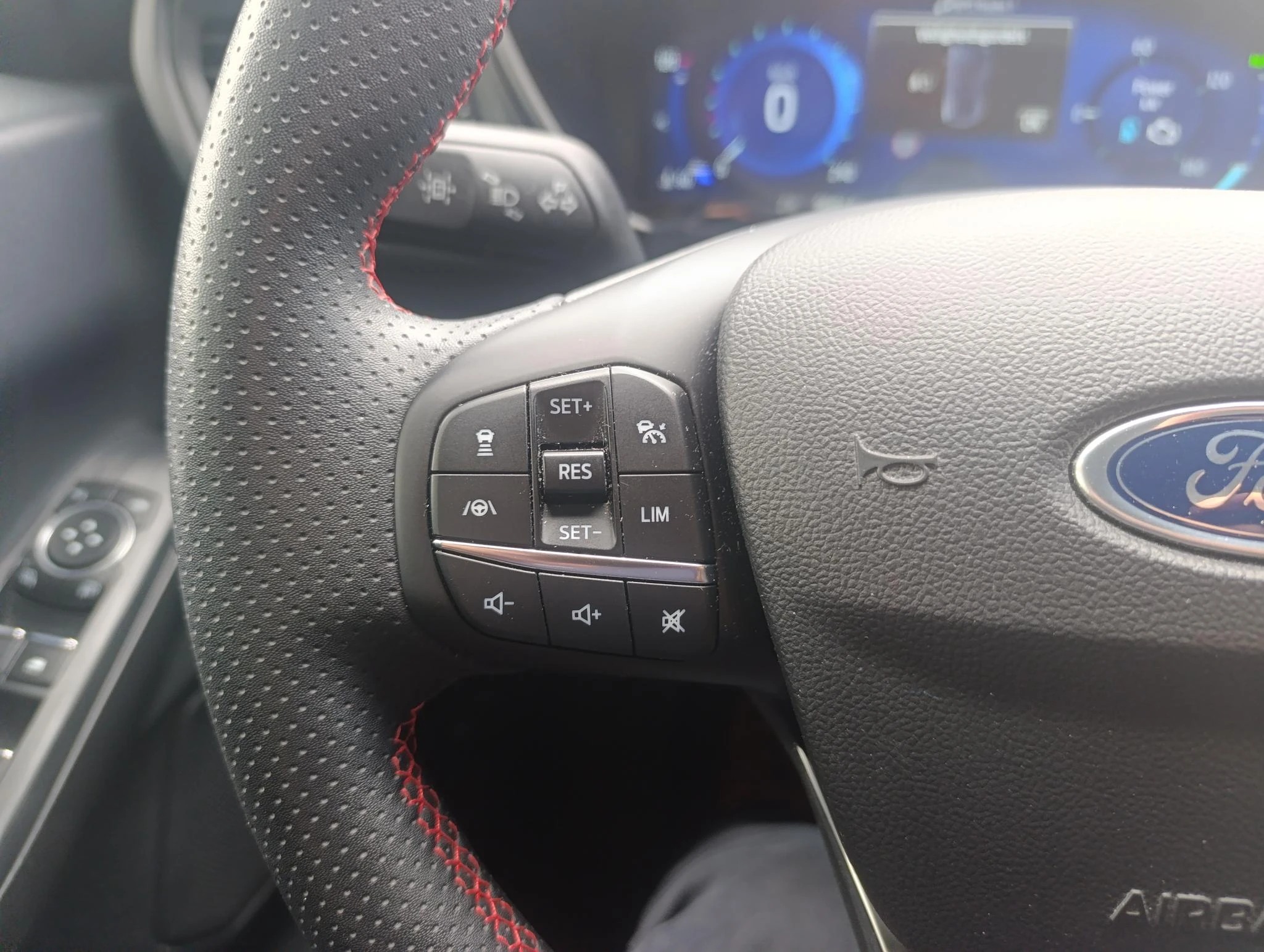 Ford Kuga 2.5 PHEV ST-Line X