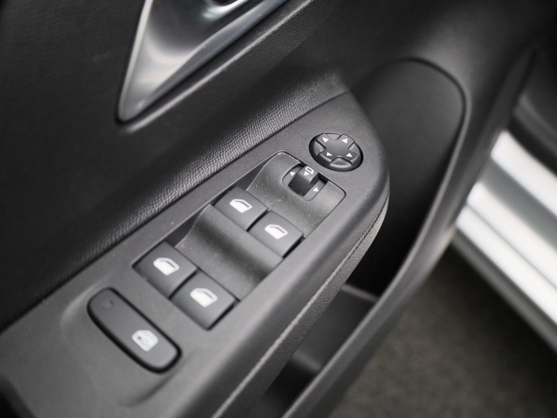 Opel-Corsa-e-image-29