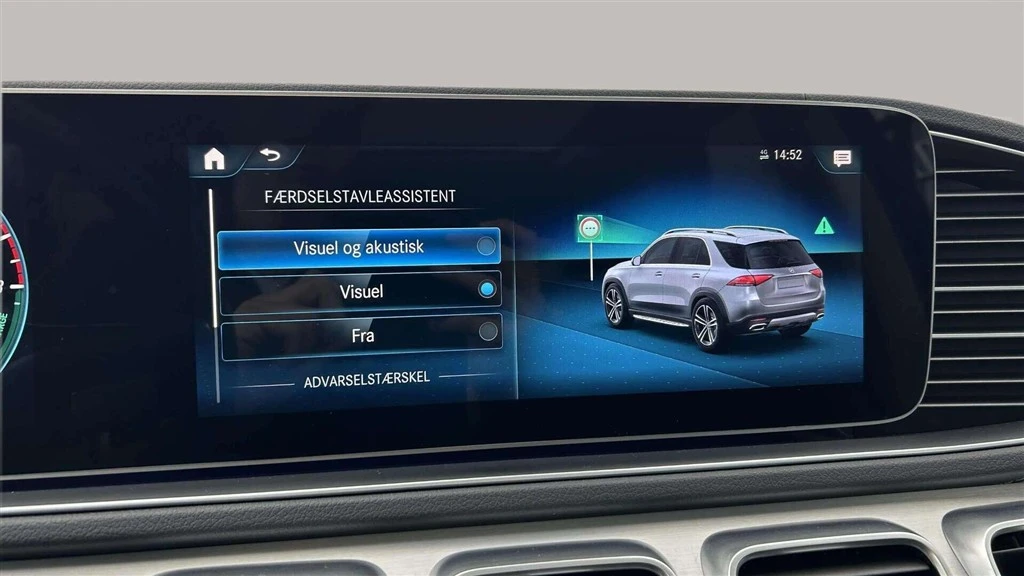 Mercedes-Benz-GLE-image-22