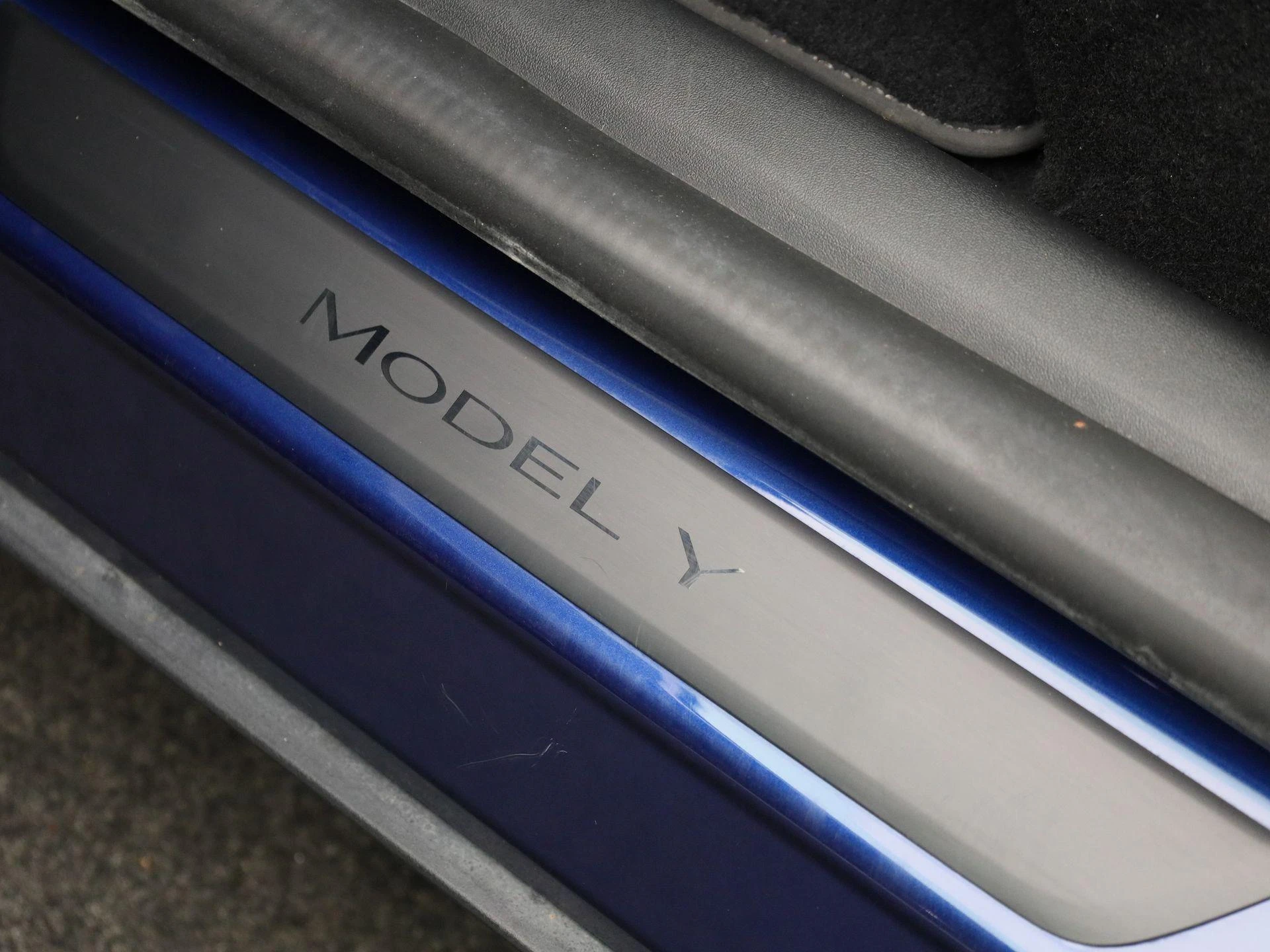 Tesla-Model Y-image-30