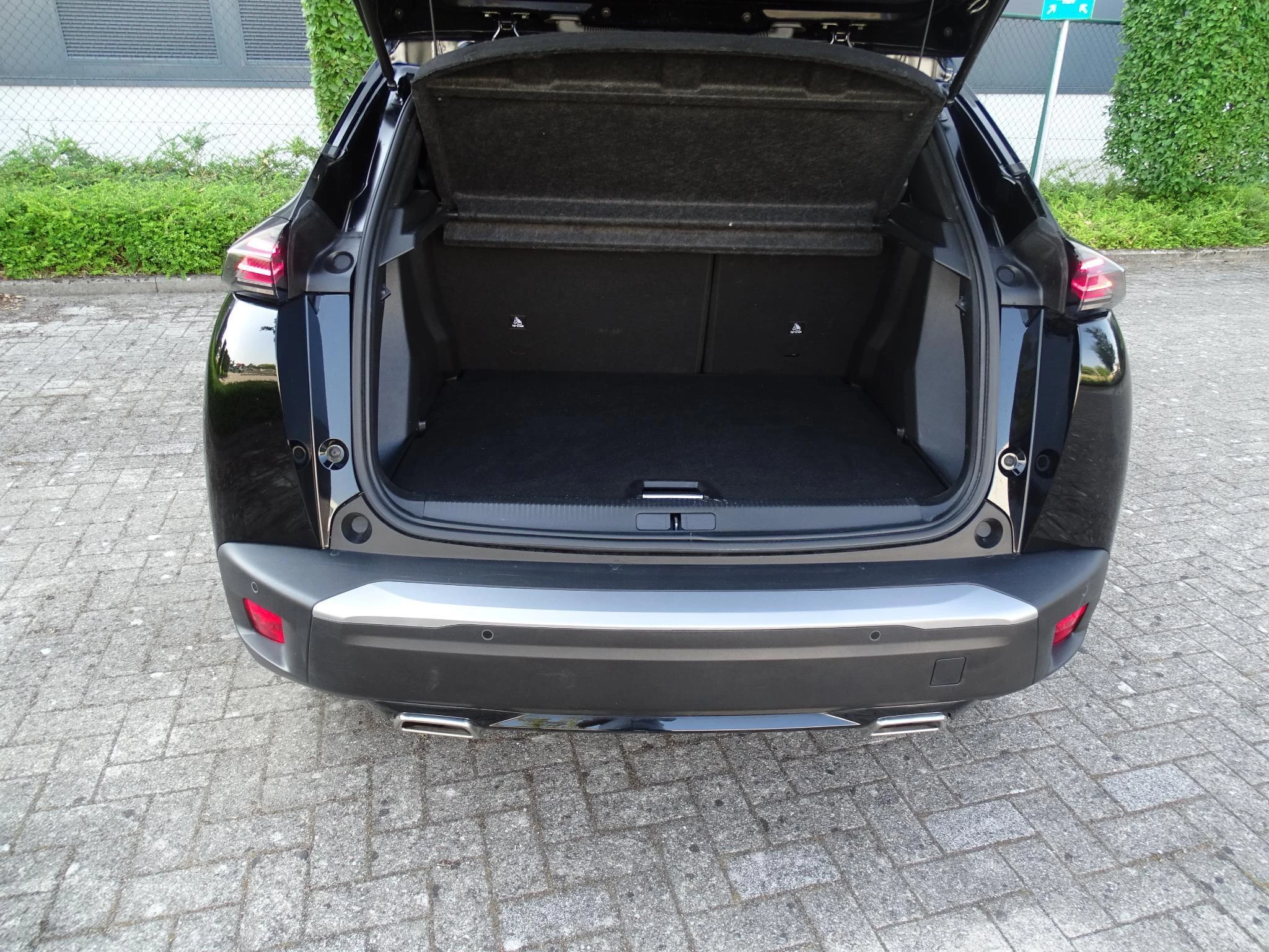Peugeot 2008 1.2 HYBRID 136 e-DSC6 Allure VERWACHT