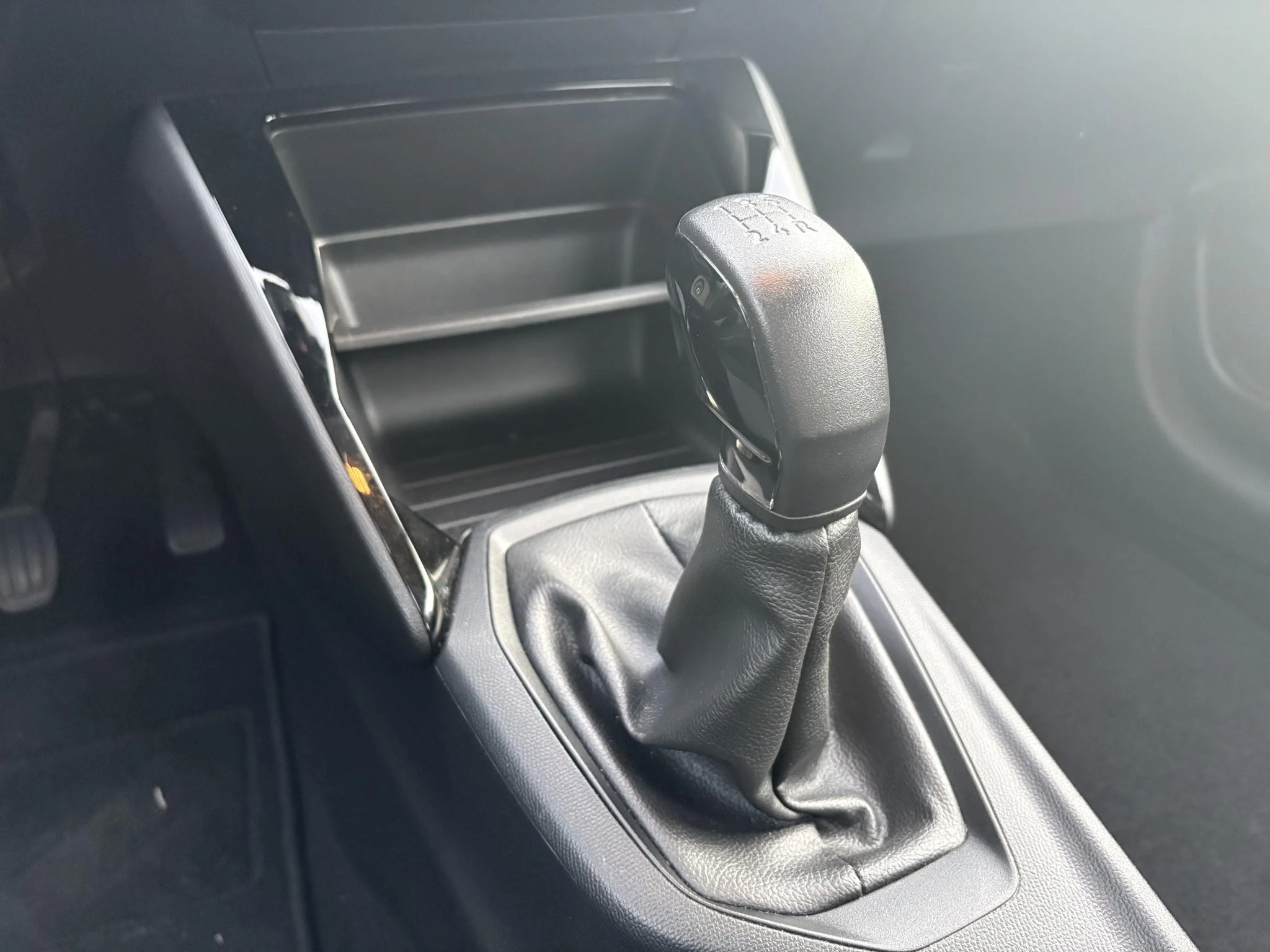 Peugeot-208-image-18