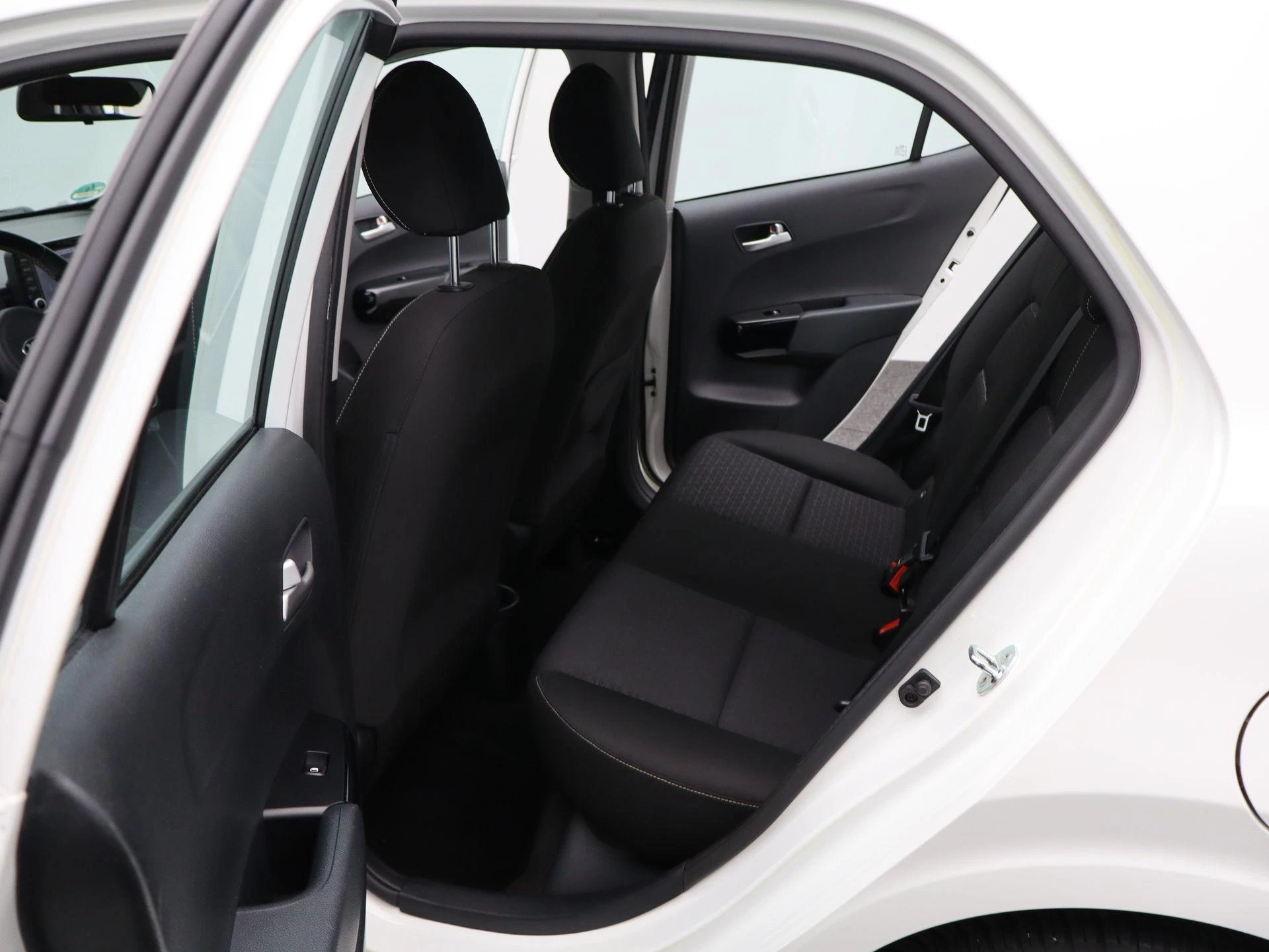 Kia-Picanto-image-18