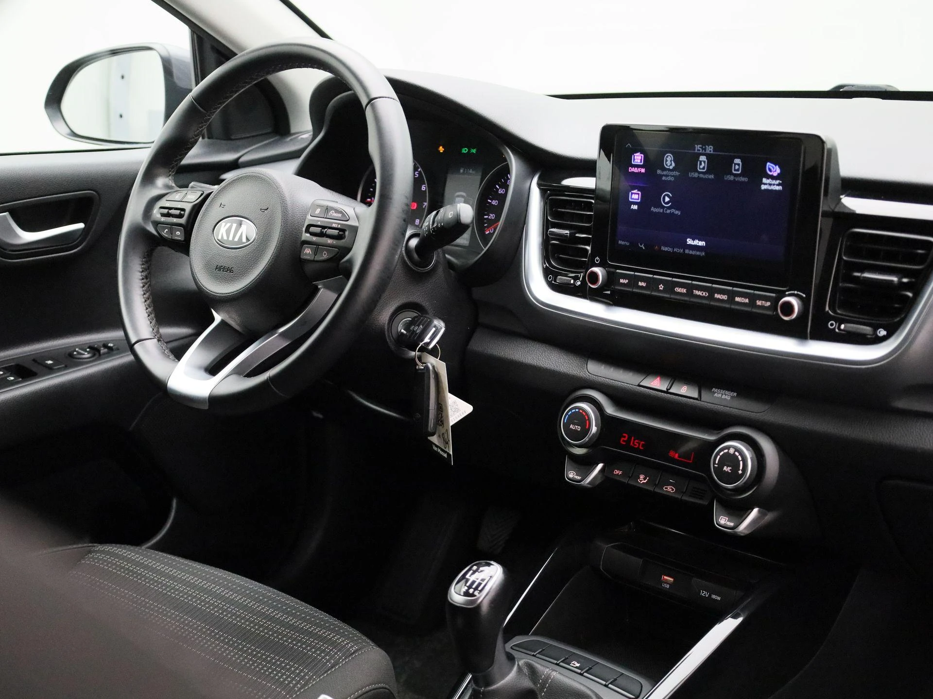 Kia-Stonic-image-32
