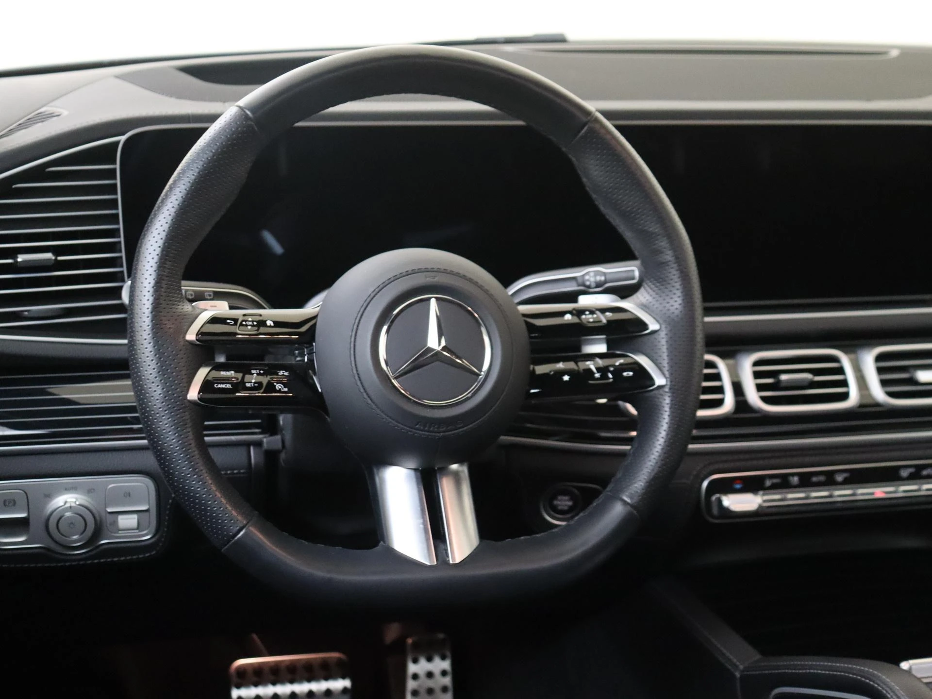 Mercedes-Benz GLE 400 e 4MATIC AMG Line Premium Plus