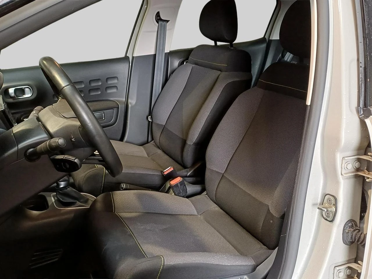 Citroën C3 1.2 110 AUTO Shine