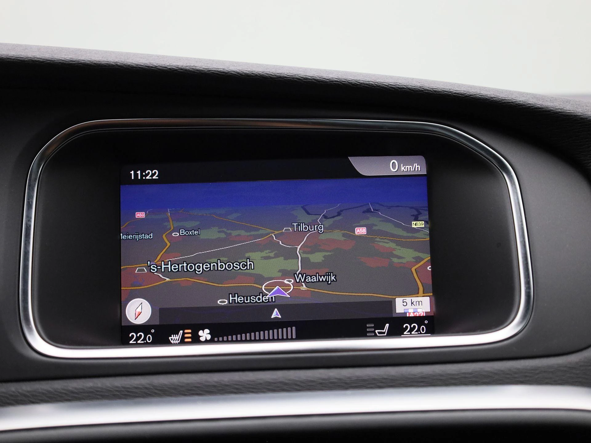 Volvo-V40-image-15