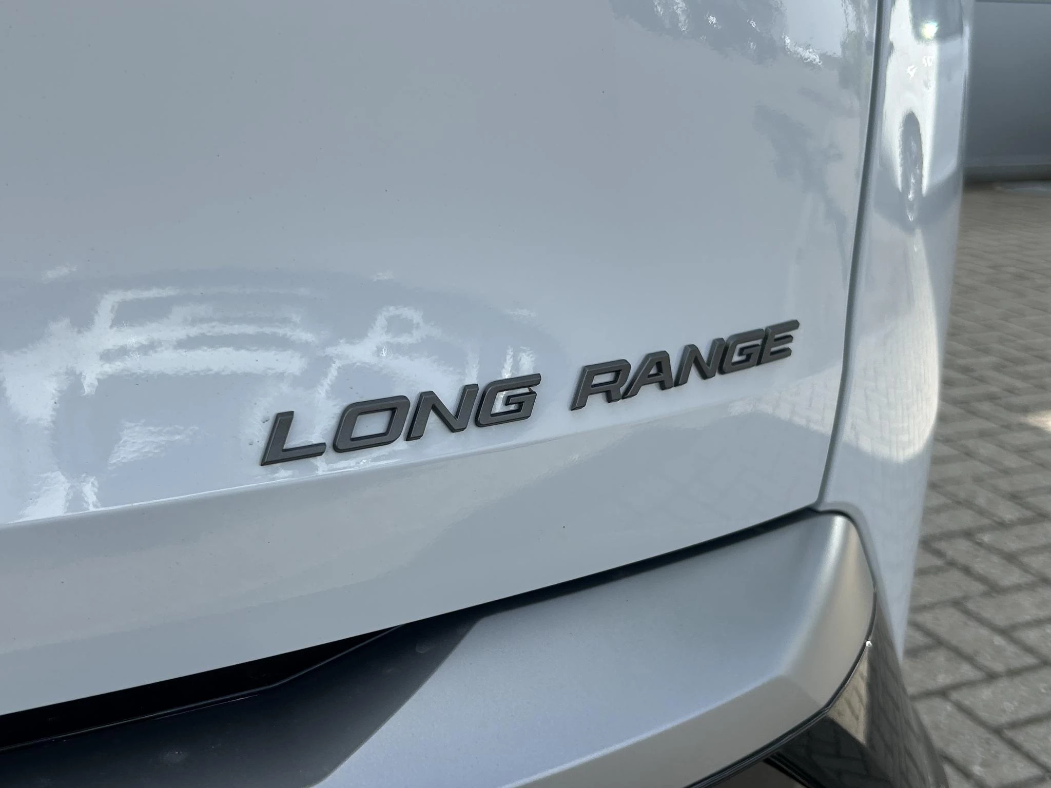 Peugeot-e-5008-image-8