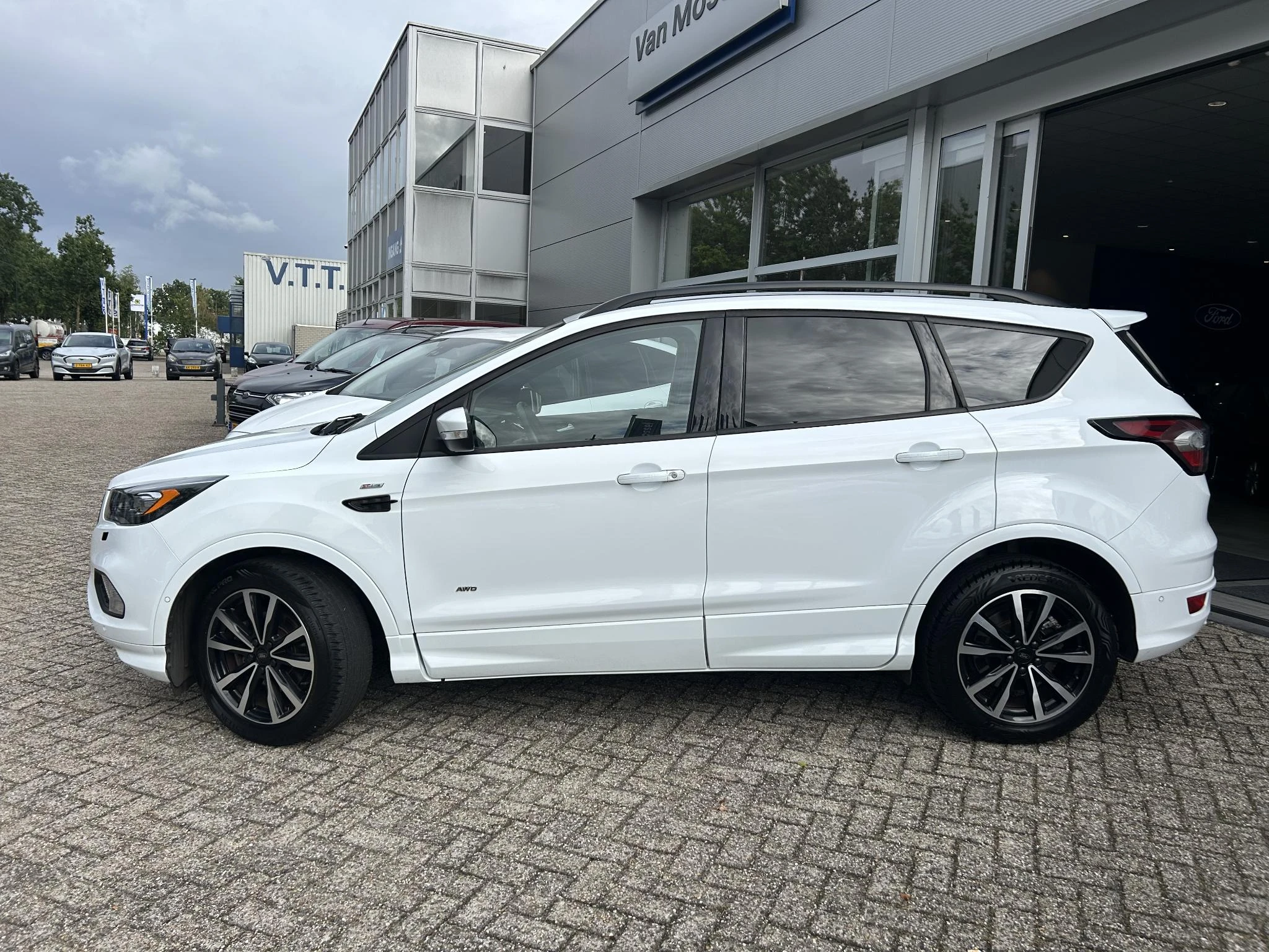 Ford-Kuga-image-1